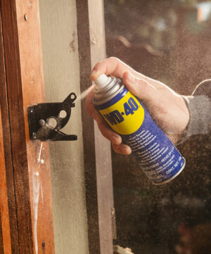 Dầu chống gỉ đa dụng WD-40 Multi Use Product